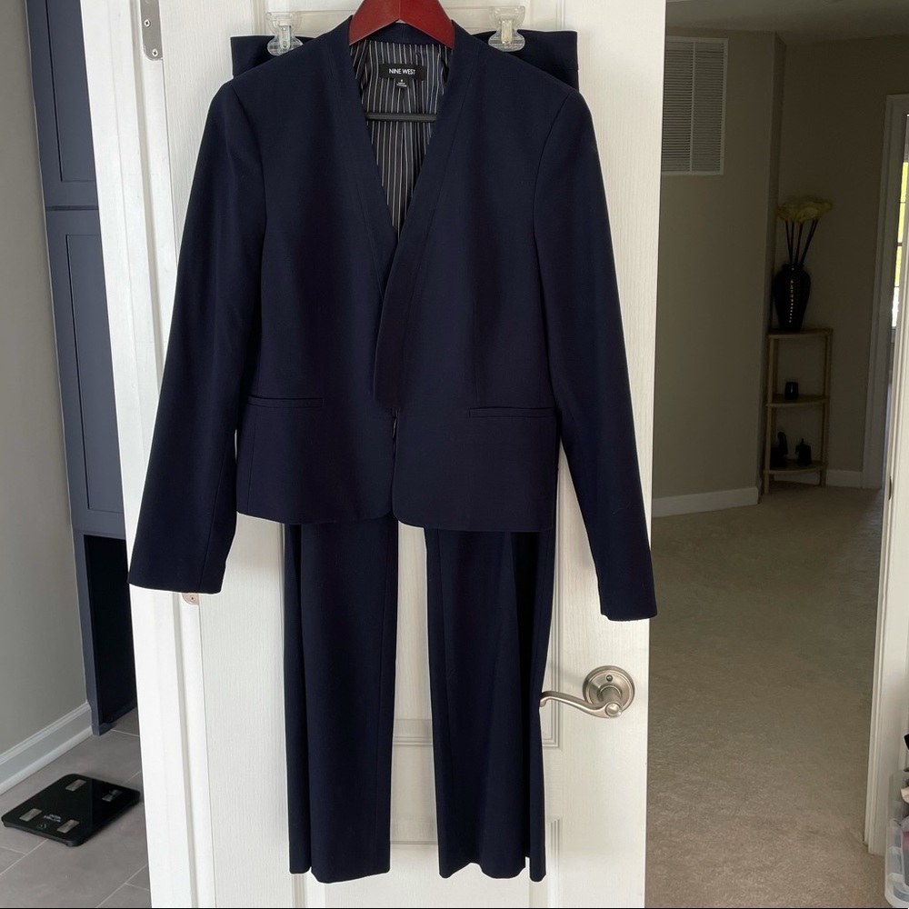 [Nine West] Navy Blue Suit
